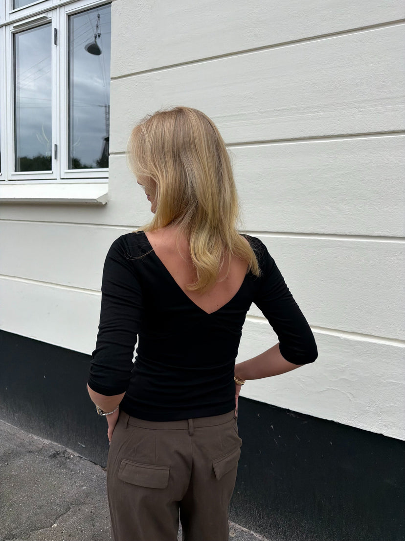 Sia V-neck 3/4 Sleeve Top - Black