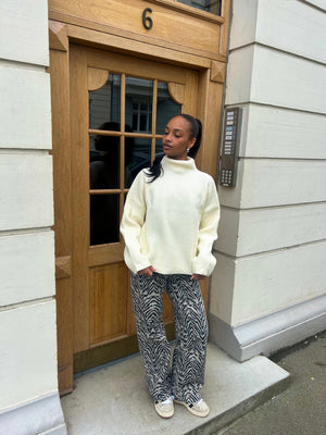 Maja Turtleneck Sweater - Off White